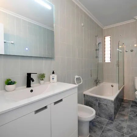 Acuario Piso 3 Dorm A 100m De Playa Arenal Апартаменты Кальпе